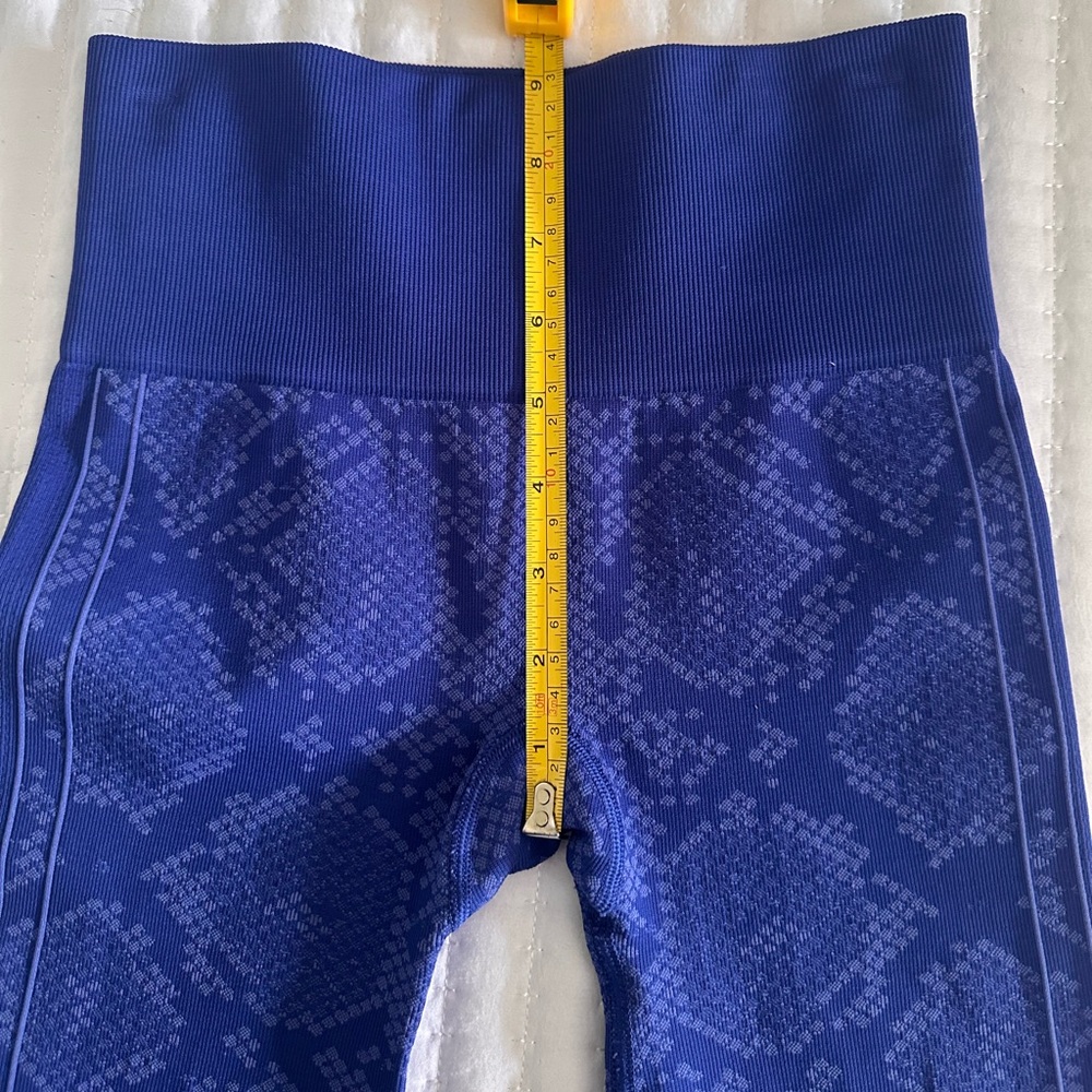 Lululemon Ebb To Street Snakeskin Print Leggings View 5